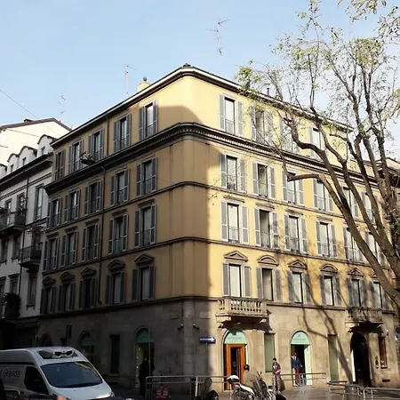 Appartamento Borgonuovo Uno Milano